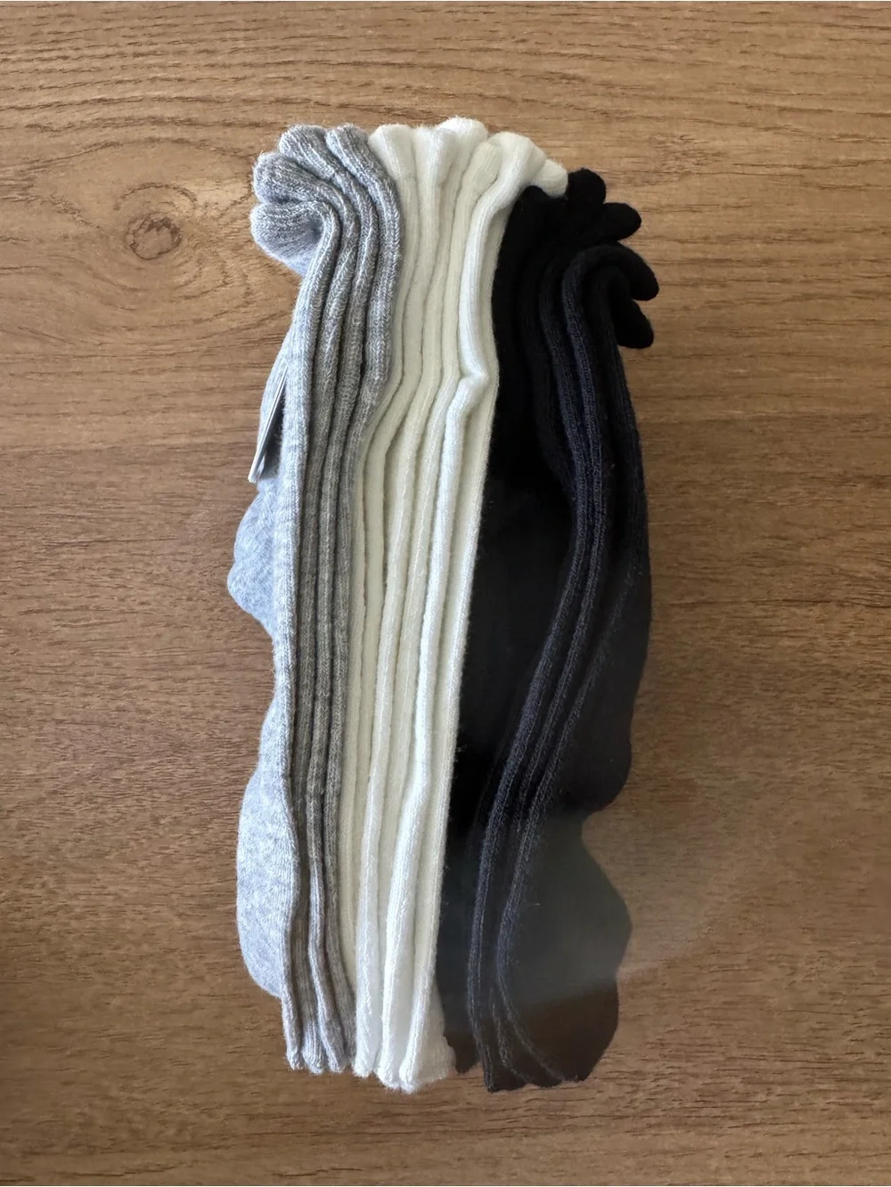 Dealworthy socks